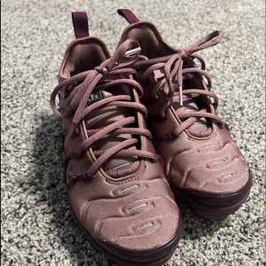 Nike Air Vapormax Plus Womens 6